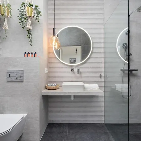 Luxurious Rakowicka By Renters Prestige Apartament *