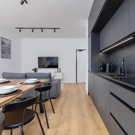 Luxurious Rakowicka By Renters Prestige Kraków