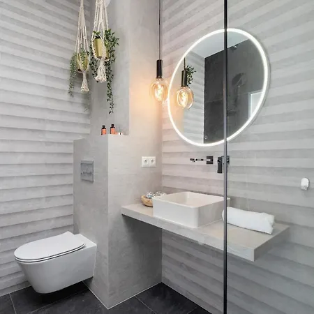 Luxurious Rakowicka By Renters Prestige * 크라쿠프